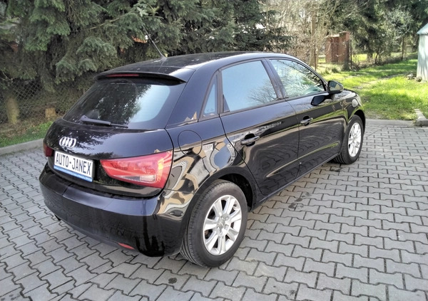 Audi A1 cena 42700 przebieg: 59100, rok produkcji 2014 z Ostrołęka małe 211